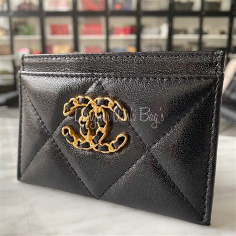 chanel 19 card|Chanel card holder hk price.